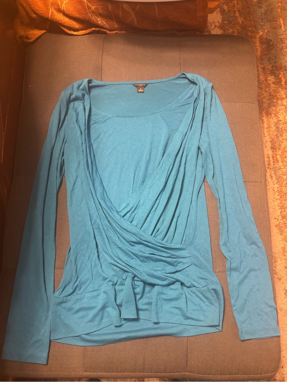 Ann Taylor blue Teal Wrap-Style Long-Sleeve Top woman’s retails $42.00 size S